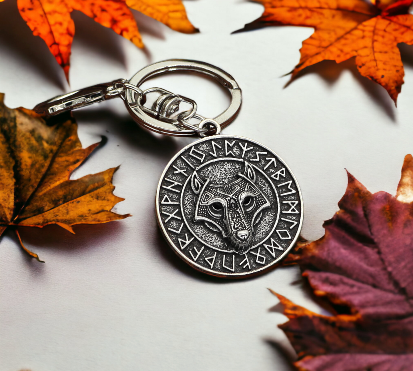 Porte-clés pendentif Viking Tête de Loup Fenrir Keychain Runes Viking Idéal Cadeau Original Amulette Viking - Accessoire Sac