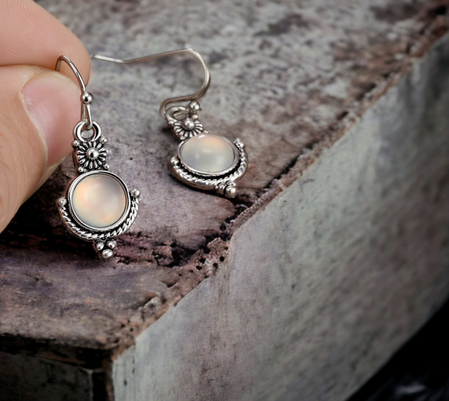 Boucles d'oreilles Celtique en Pierre de Lune, Bijoux Celtique, Boucles d'oreilles femme, faites à la main Idéal cadeau Femme