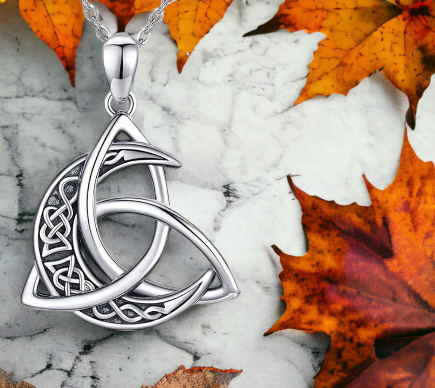 Collier Lune Celtique et Triquetra Talisman de Protection Cadeau de Sorcellerie Païenne Wicca Bijoux Wicca fait à la main Idéal Cadeau