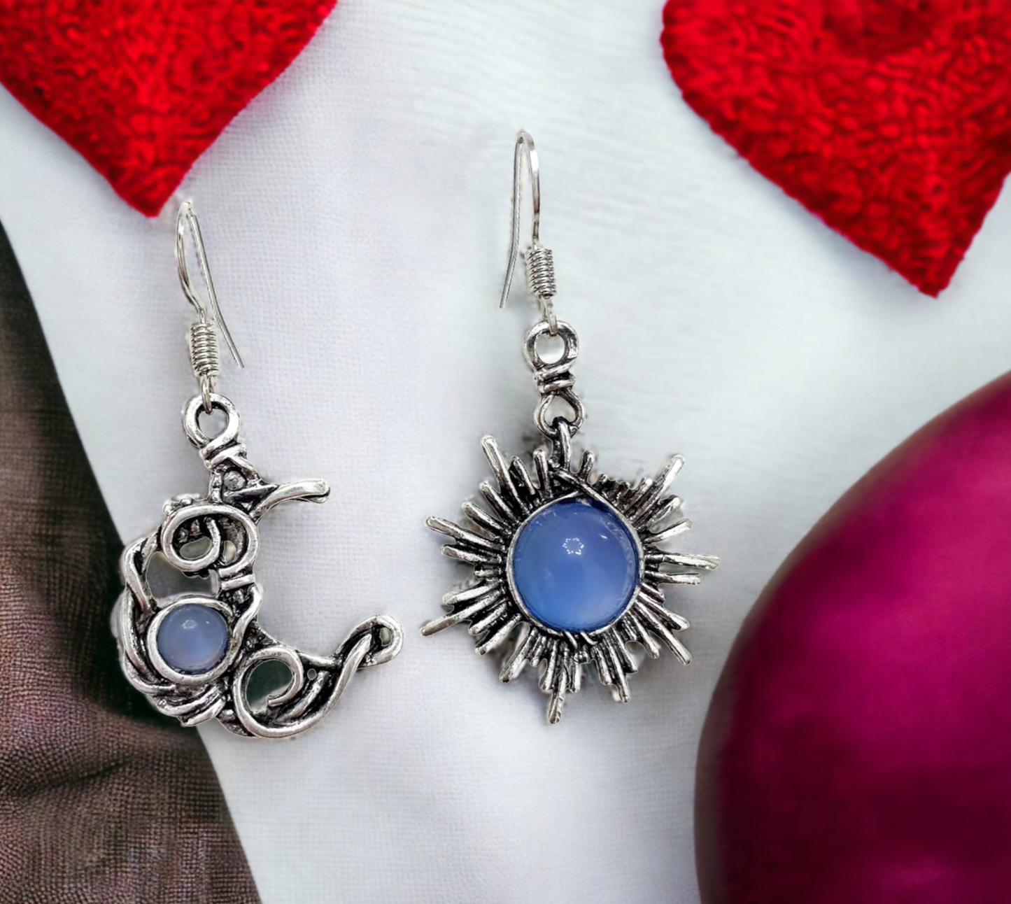 Boucles d'oreilles Celtique Soleil et Lune avec gemme artificielle Bleue de Style Nordique, faites à la main Cadeau Original Idéal Cadeau