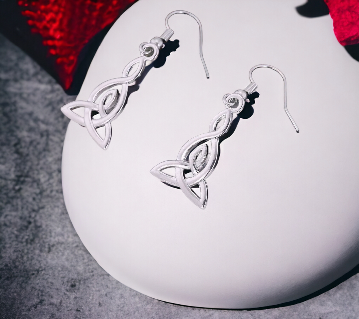 Boucles d'oreilles Viking et Triquetra Amulette de Protection Bijoux Wicca fait à la main Cadeau Original Idéal Cadeau