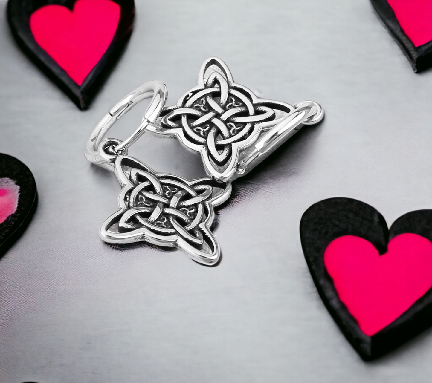 Boucles d'oreilles Celtique Noeud de Sorcière et Triquetra Talisman de Protection Cadeau de Sorcellerie Wicca Bijoux fait à la main