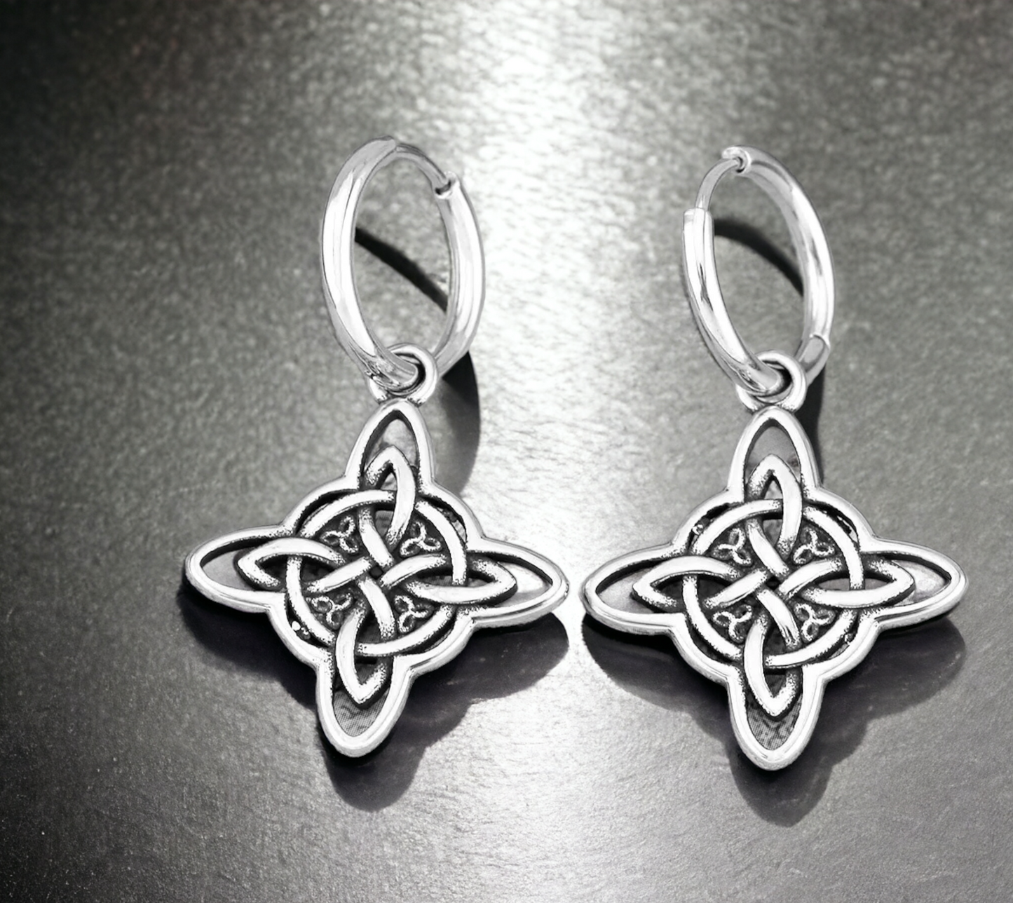 Boucles d'oreilles Celtique Noeud de Sorcière et Triquetra Talisman de Protection Cadeau de Sorcellerie Wicca Bijoux fait à la main