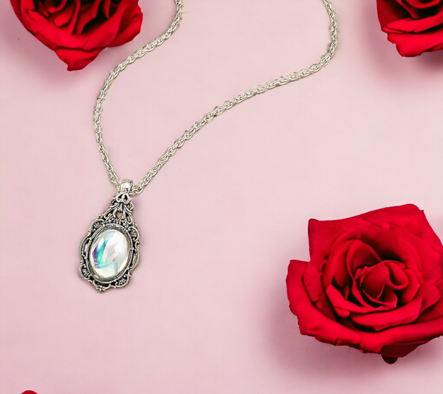 Collier Pendentif Nordique en Pierre de Lune Gemme artificielle en Forme de Goutte d'eau fait à la main - Cadeau Original Idéal Cadeau Femme