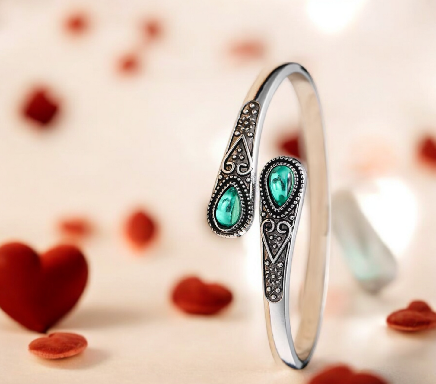 Bracelet Celtique Ajustable en Acier Inoxydable et Pierres Vertes, fait à la main Idéal Cadeau Original pour Femme