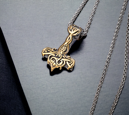Collier Viking Mjolnir marteau de Thor Mythologie Nordique Celtique en Acier Inoxydable fait à la main Couleur Or et Argent Cadeau Original